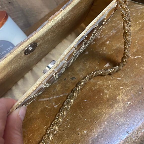 Shell Shoulder Bag - Rare Statement Piece - Picture 7 of 10